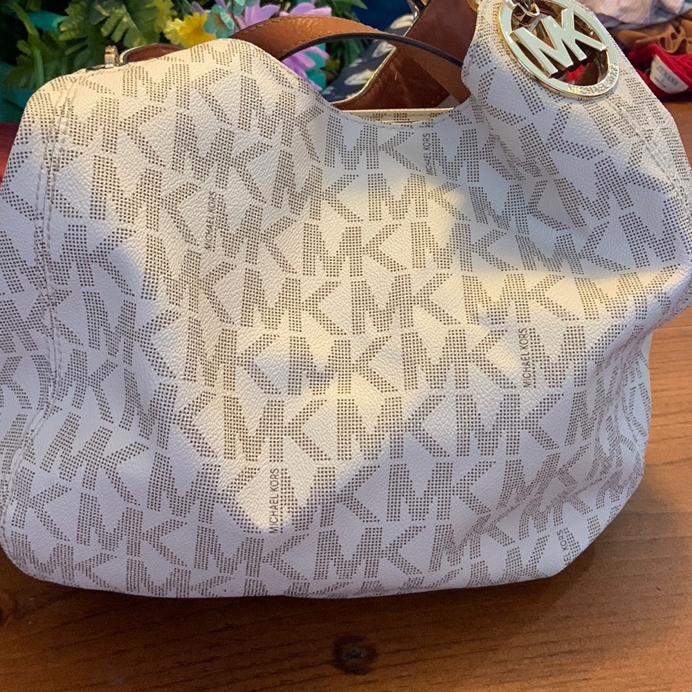 Michael Kors purse and wallet